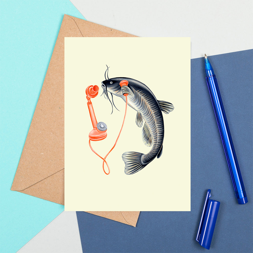 carte de souhait, poisson au téléphone, carte de poisson, carte d'anniversaire, carte pour pêcheur, amélie legault, fait au québec